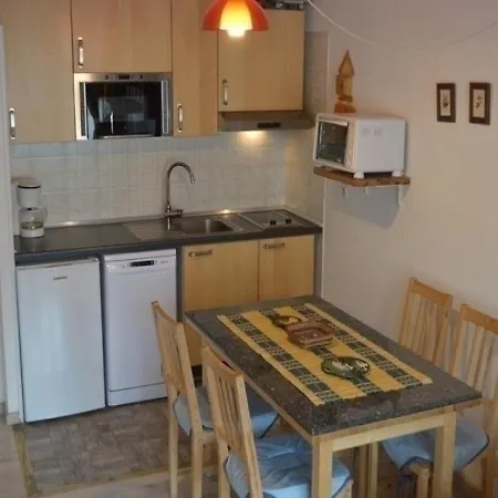 Rdc Avec Jardinet, Exposition Ouest, 4 Pers., Animaux Acceptes, Equip. Complet A - Fr-1-266-111 Apartment Montgenevre